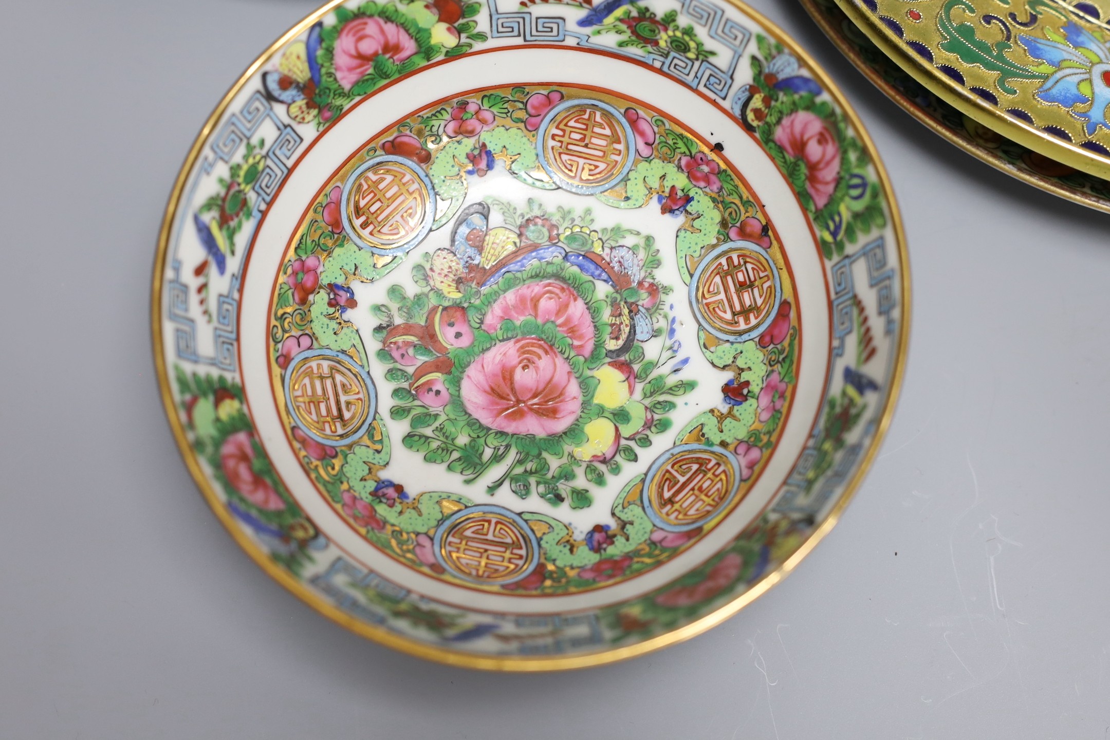 A group of Chinese and Japanese ceramics, largest piece 29cm
